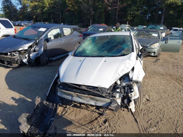 Photo 5 VIN: 3FADP4BJ4HM144403 - FORD FIESTA 