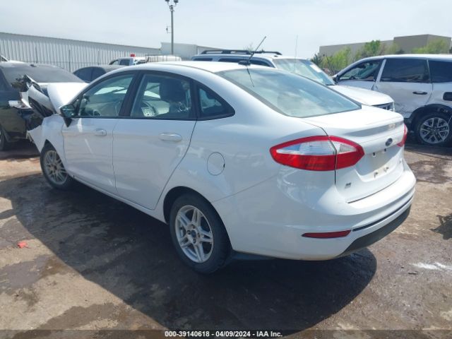 Photo 2 VIN: 3FADP4BJ4HM157765 - FORD FIESTA 