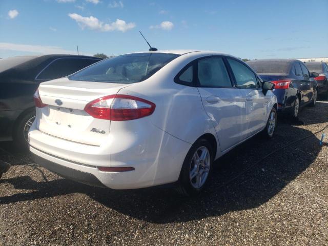 Photo 3 VIN: 3FADP4BJ4JM104439 - FORD FIESTA SE 