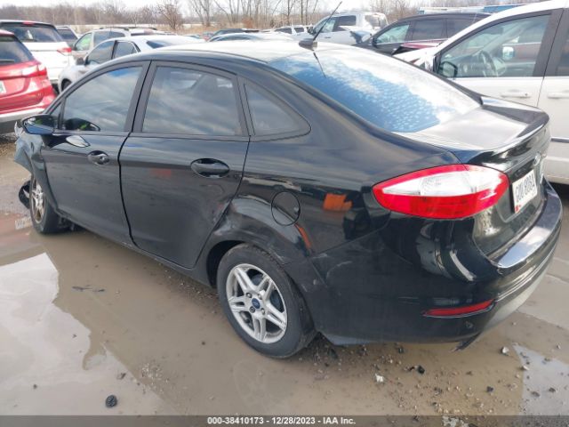 Photo 2 VIN: 3FADP4BJ4JM123427 - FORD FIESTA 