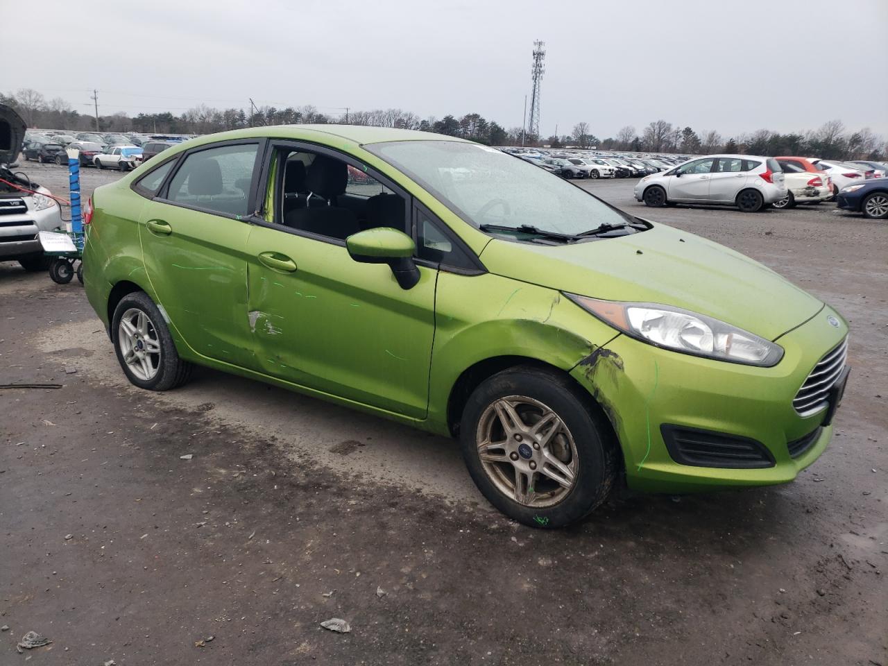 Photo 3 VIN: 3FADP4BJ4JM143659 - FORD FIESTA 