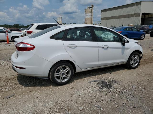 Photo 2 VIN: 3FADP4BJ4KM159586 - FORD FIESTA SE 