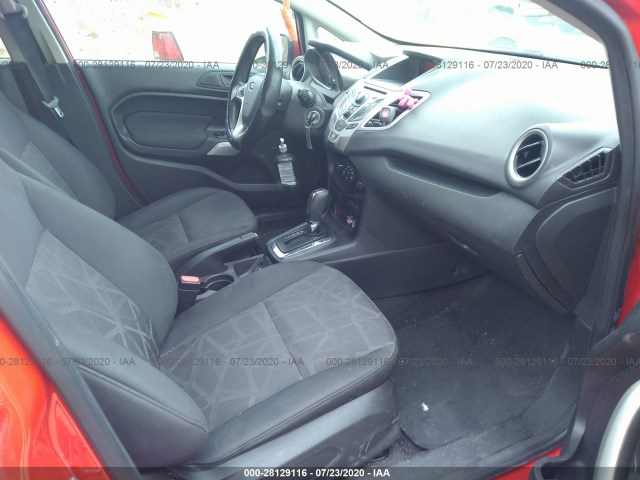 Photo 4 VIN: 3FADP4BJ5DM225386 - FORD FIESTA 