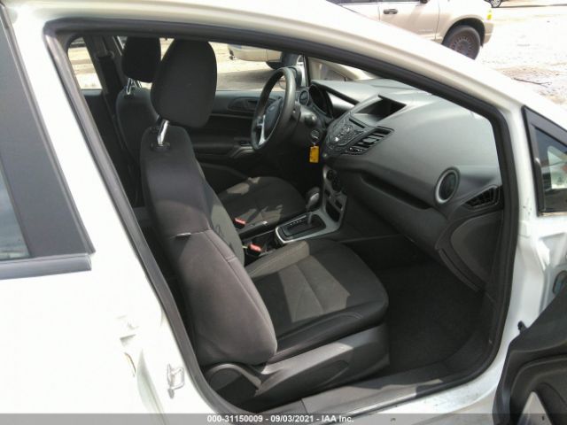 Photo 4 VIN: 3FADP4BJ5HM109823 - FORD FIESTA 