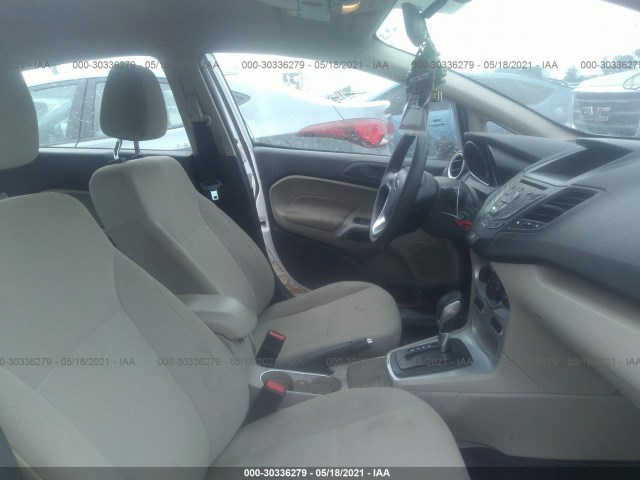 Photo 4 VIN: 3FADP4BJ5JM105888 - FORD FIESTA 