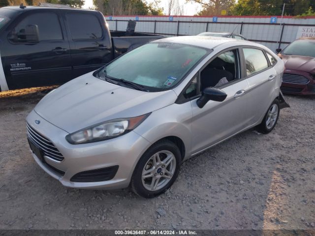 Photo 1 VIN: 3FADP4BJ5JM108452 - FORD FIESTA 