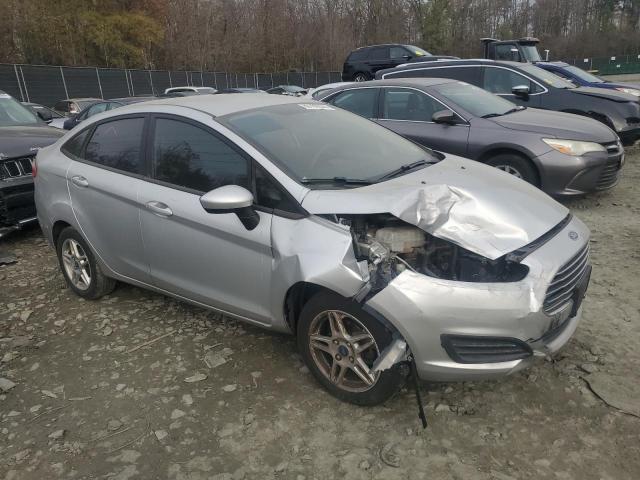 Photo 3 VIN: 3FADP4BJ5KM132199 - FORD FIESTA SE 