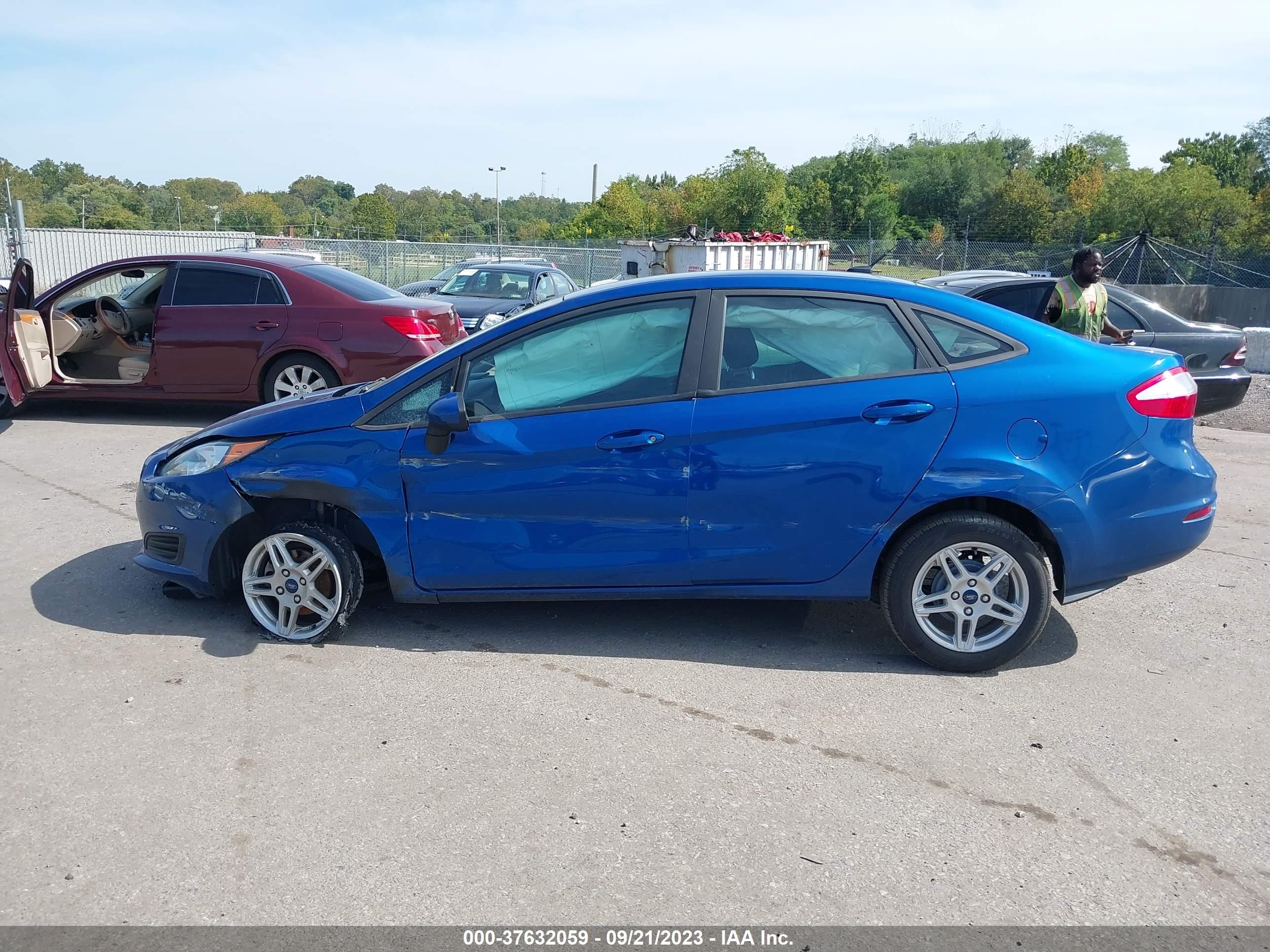 Photo 13 VIN: 3FADP4BJ5KM152162 - FORD FIESTA 