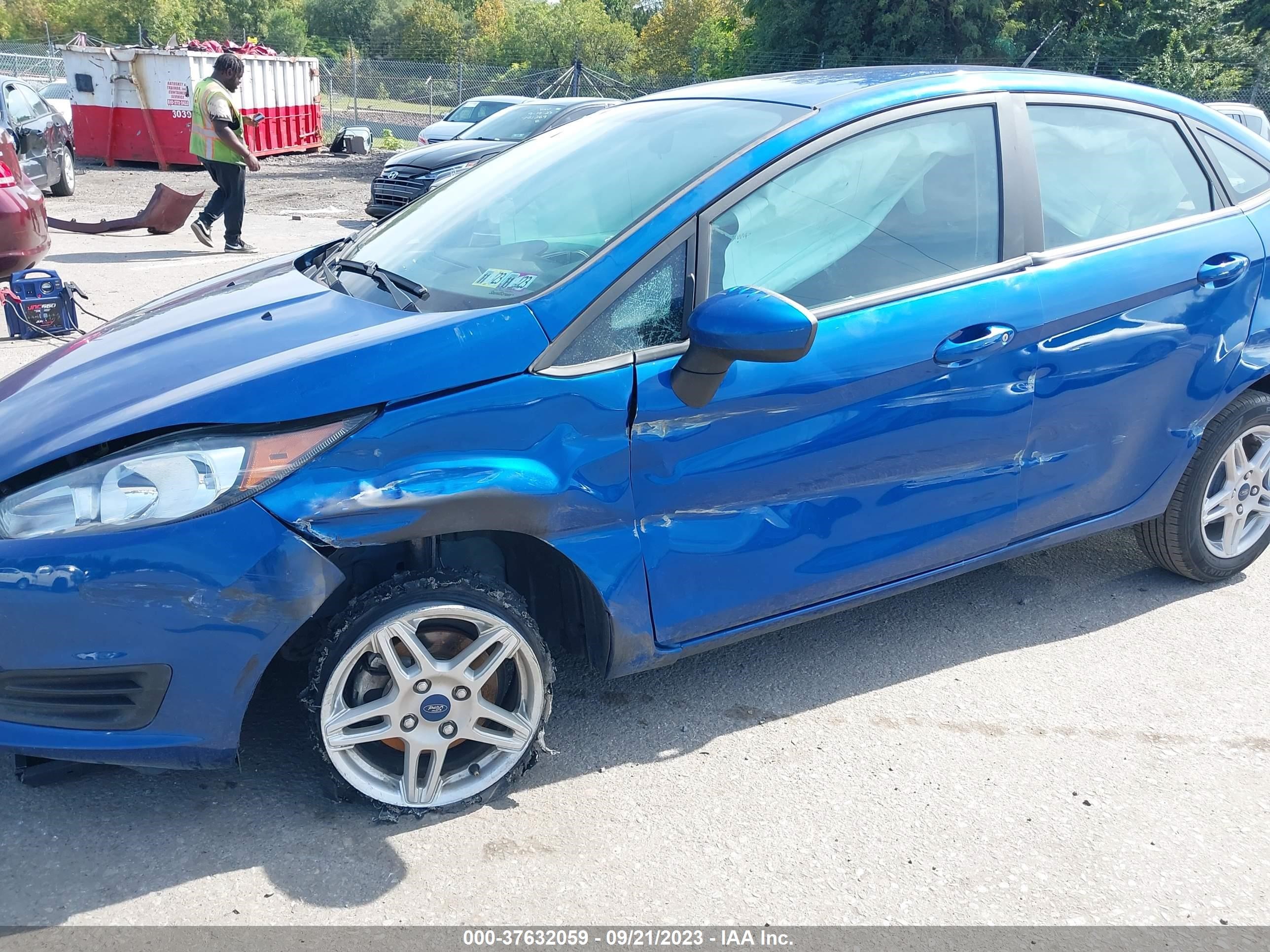 Photo 5 VIN: 3FADP4BJ5KM152162 - FORD FIESTA 