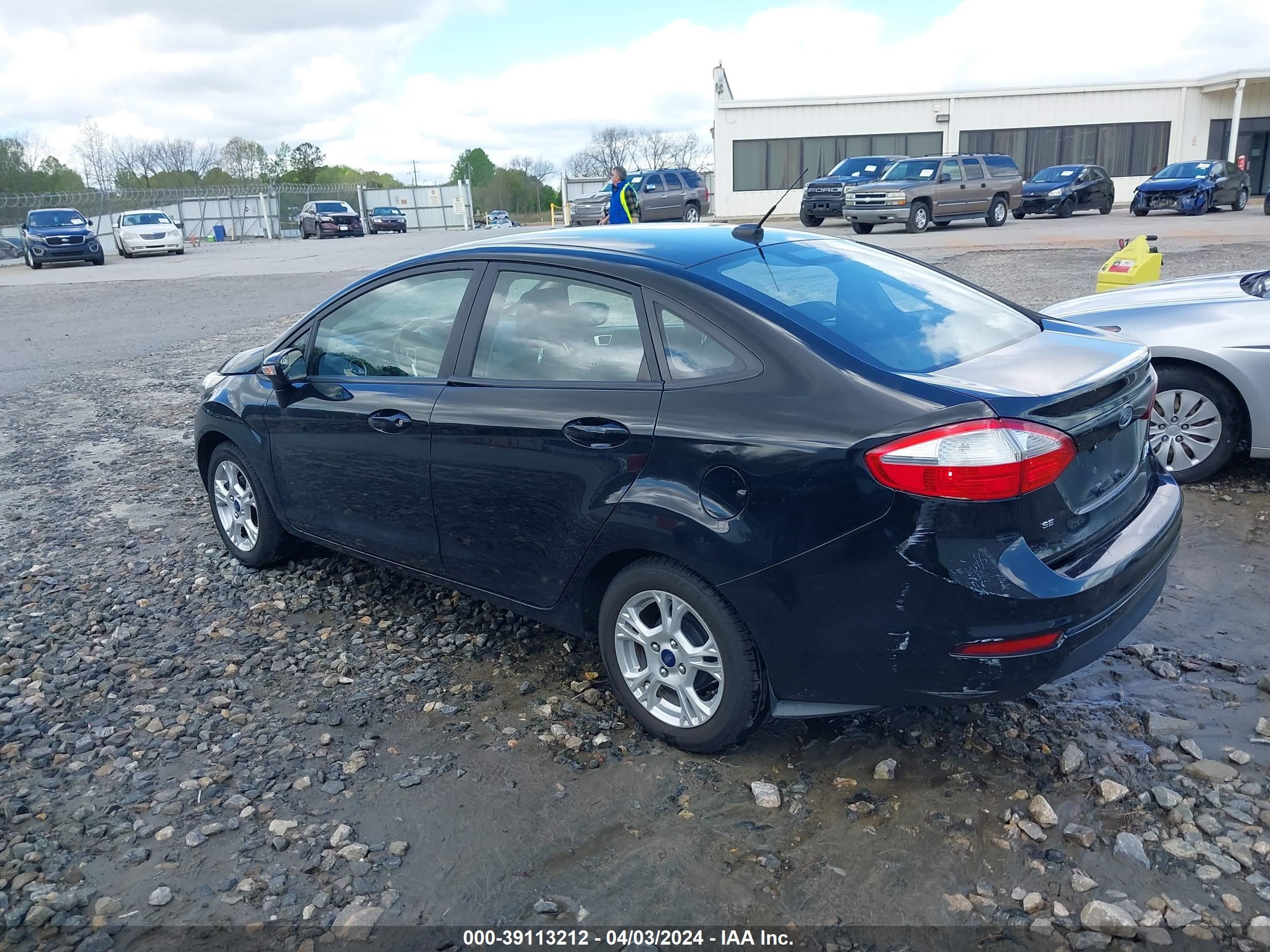 Photo 2 VIN: 3FADP4BJ6GM151058 - FORD FIESTA 