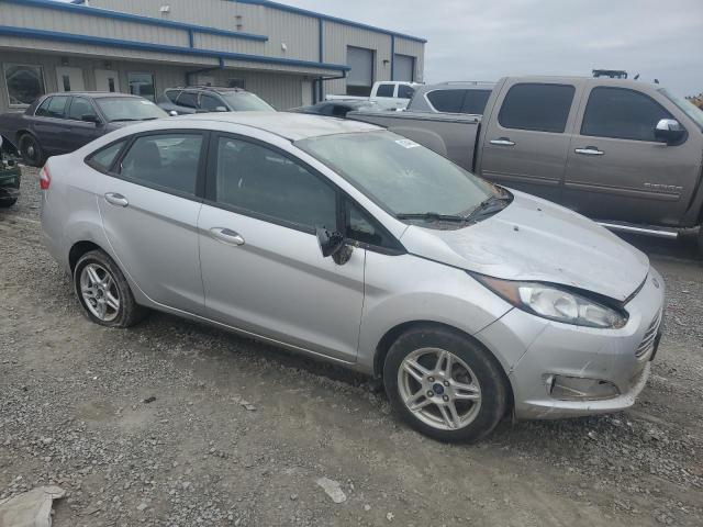 Photo 3 VIN: 3FADP4BJ6HM121494 - FORD FIESTA 