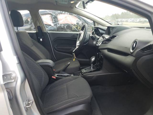 Photo 4 VIN: 3FADP4BJ6KM143938 - FORD FIESTA SE 