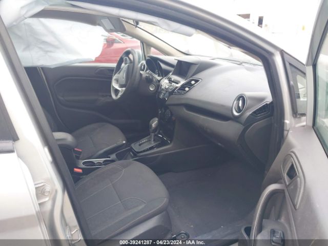 Photo 4 VIN: 3FADP4BJ6KM154714 - FORD FIESTA 