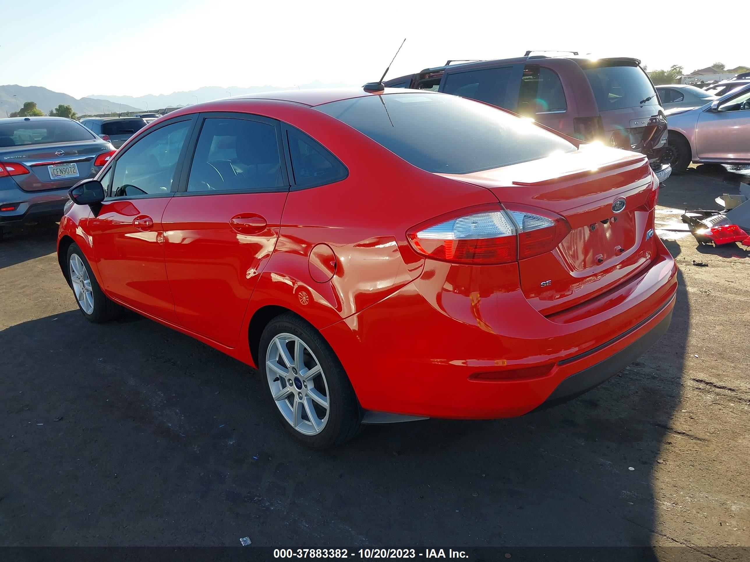 Photo 2 VIN: 3FADP4BJ7FM156333 - FORD FIESTA 