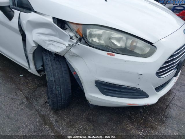 Photo 5 VIN: 3FADP4BJ7FM176310 - FORD FIESTA 