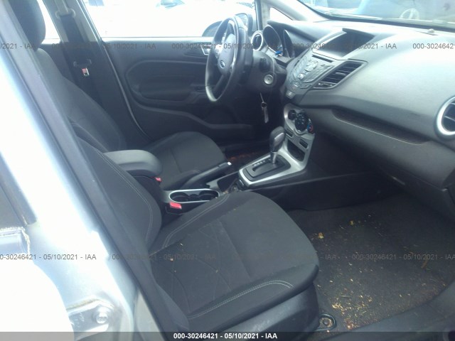 Photo 4 VIN: 3FADP4BJ7FM214201 - FORD FIESTA 