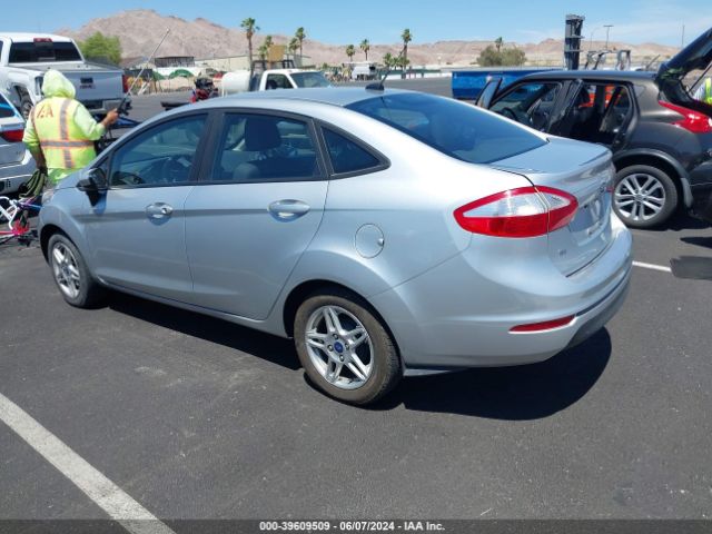 Photo 2 VIN: 3FADP4BJ7HM112822 - FORD FIESTA 