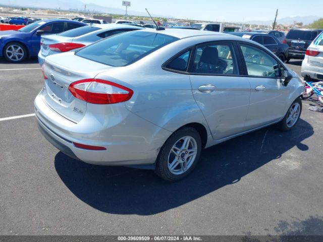 Photo 3 VIN: 3FADP4BJ7HM112822 - FORD FIESTA 