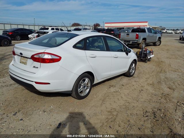 Photo 3 VIN: 3FADP4BJ7HM163656 - FORD FIESTA 