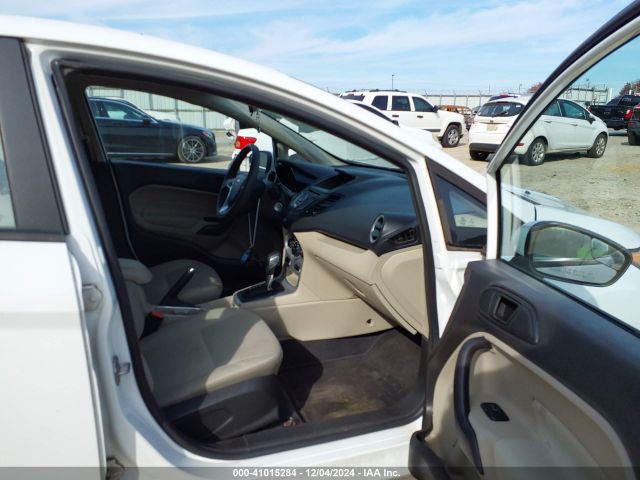 Photo 4 VIN: 3FADP4BJ7HM163656 - FORD FIESTA 