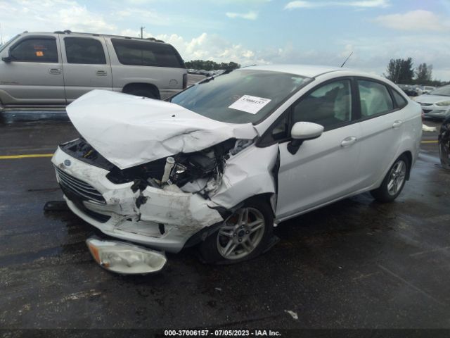 Photo 1 VIN: 3FADP4BJ7JM115662 - FORD FIESTA 