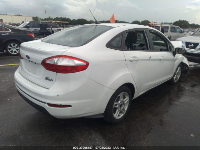 Photo 3 VIN: 3FADP4BJ7JM115662 - FORD FIESTA 