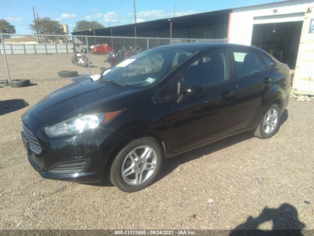 Photo 1 VIN: 3FADP4BJ7JM132364 - FORD FIESTA 