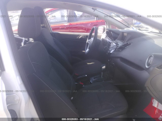 Photo 4 VIN: 3FADP4BJ7KM106056 - FORD FIESTA 