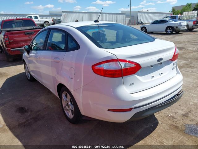 Photo 2 VIN: 3FADP4BJ7KM138392 - FORD FIESTA 