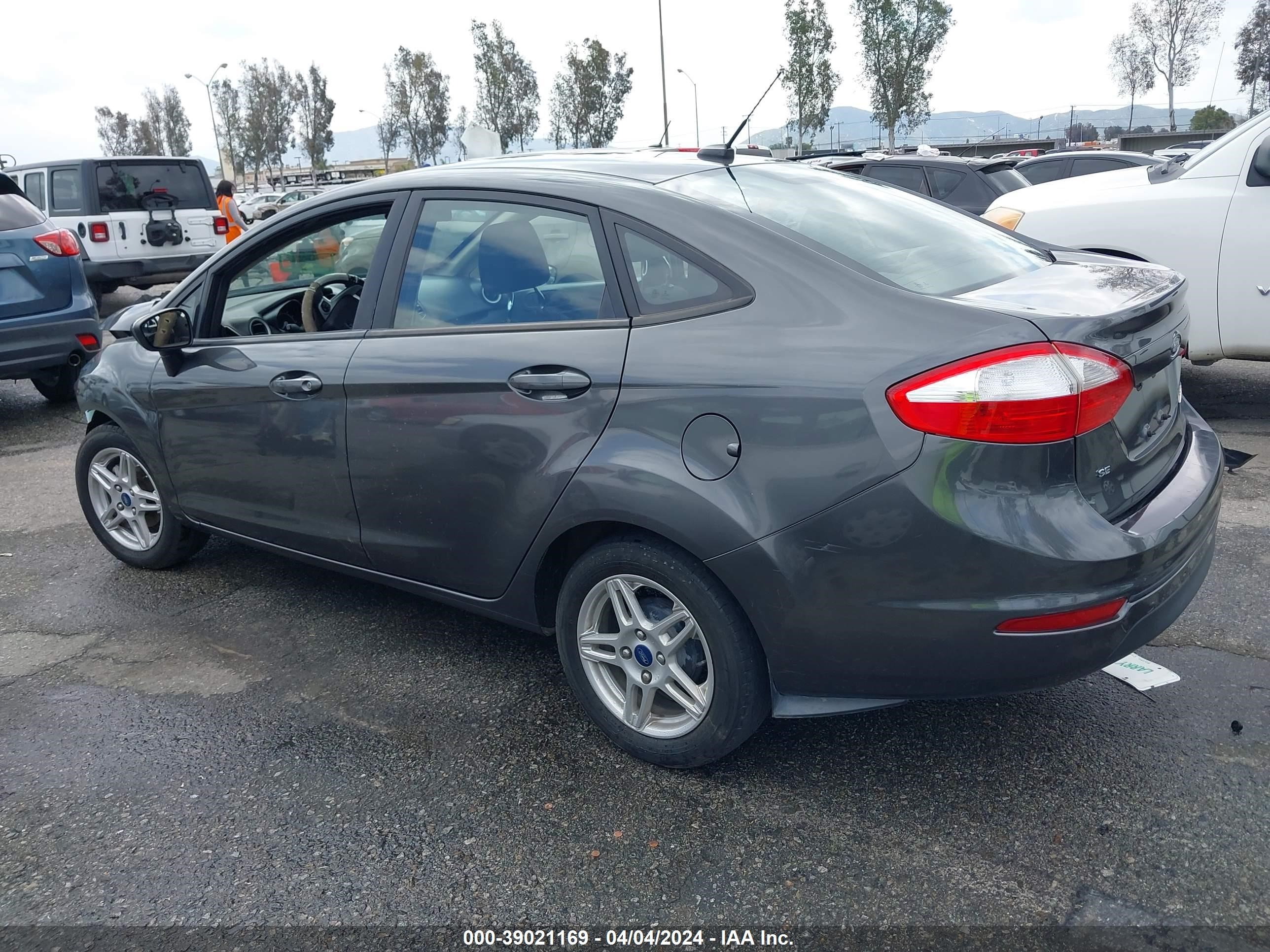 Photo 14 VIN: 3FADP4BJ7KM140014 - FORD FIESTA 