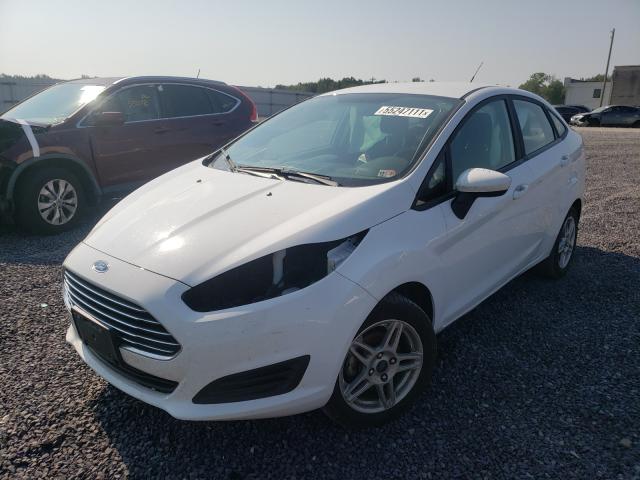 Photo 1 VIN: 3FADP4BJ7KM142670 - FORD FIESTA SE 