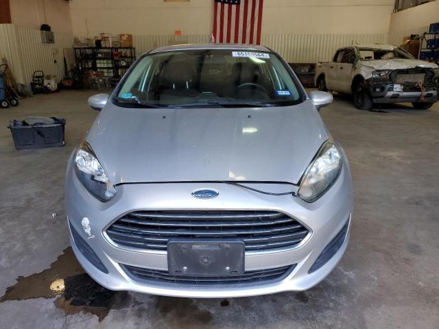 Photo 4 VIN: 3FADP4BJ8FM144515 - FORD FIESTA SE 