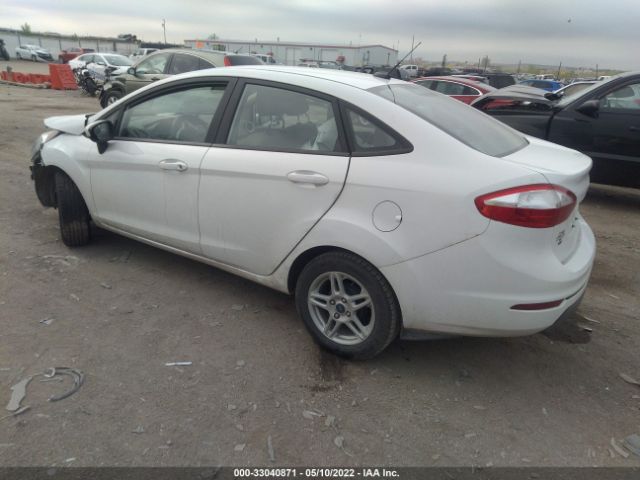 Photo 2 VIN: 3FADP4BJ8JM109787 - FORD FIESTA 