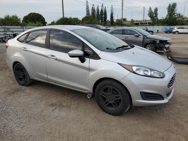 Photo 3 VIN: 3FADP4BJ8KM108804 - FORD FIESTA 