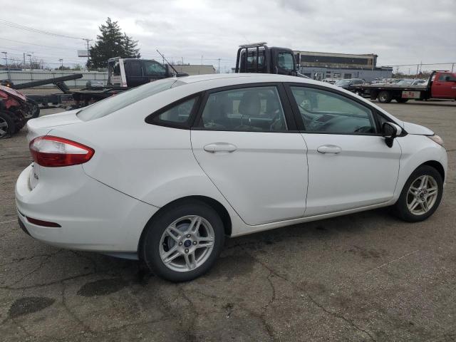 Photo 2 VIN: 3FADP4BJ8KM162460 - FORD FIESTA SE 