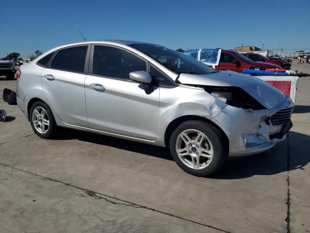 Photo 3 VIN: 3FADP4BJ8KM163186 - FORD FIESTA SE 