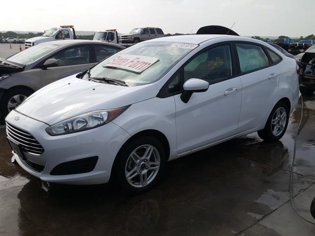 Photo 1 VIN: 3FADP4BJ9HM143702 - FORD FIESTA SE 