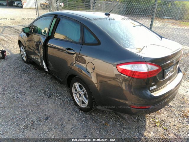 Photo 2 VIN: 3FADP4BJ9HM167529 - FORD FIESTA 