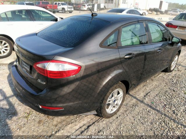 Photo 3 VIN: 3FADP4BJ9HM167529 - FORD FIESTA 