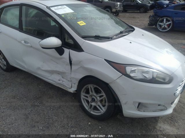 Photo 5 VIN: 3FADP4BJ9JM133564 - FORD FIESTA 