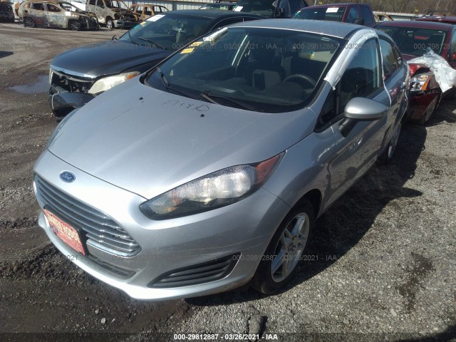 Photo 1 VIN: 3FADP4BJ9JM136352 - FORD FIESTA 