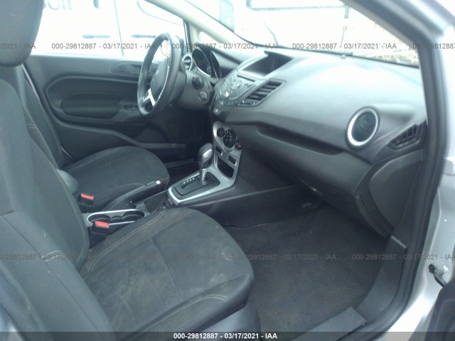 Photo 4 VIN: 3FADP4BJ9JM136352 - FORD FIESTA 