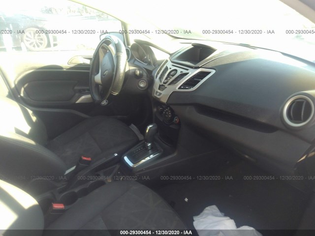 Photo 4 VIN: 3FADP4BJXBM200917 - FORD FIESTA 