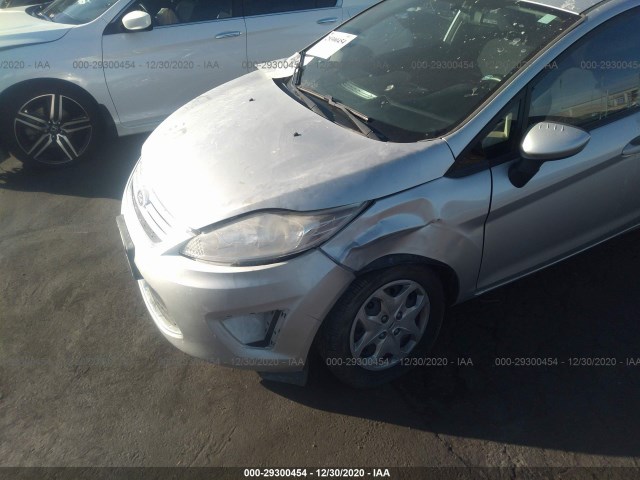 Photo 5 VIN: 3FADP4BJXBM200917 - FORD FIESTA 