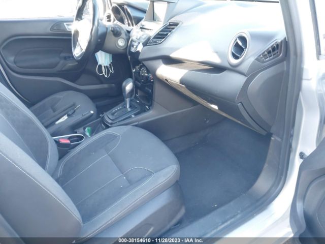 Photo 4 VIN: 3FADP4BJXEM133420 - FORD FIESTA 