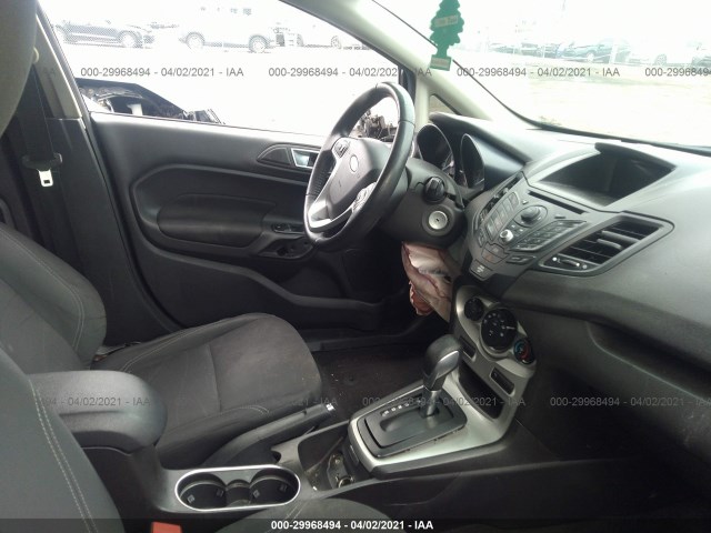 Photo 4 VIN: 3FADP4BJXFM100662 - FORD FIESTA 