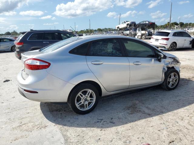 Photo 2 VIN: 3FADP4BJXHM157057 - FORD FIESTA SE 