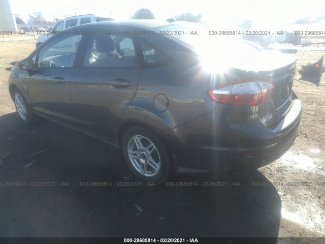 Photo 2 VIN: 3FADP4BJXJM140202 - FORD FIESTA 