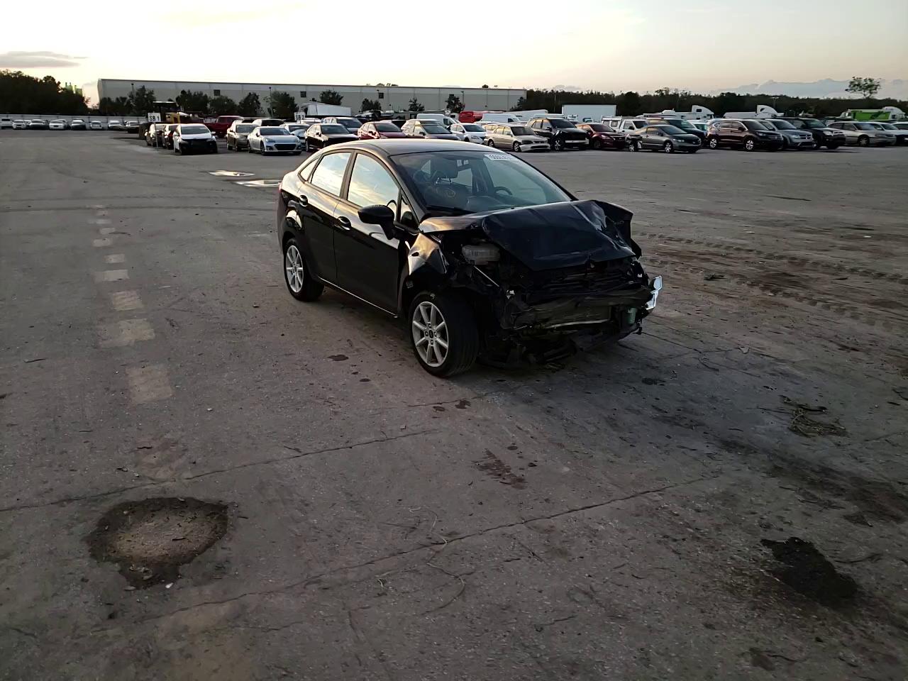 Photo 10 VIN: 3FADP4BJXKM103166 - FORD FIESTA 