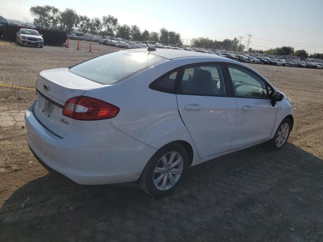 Photo 2 VIN: 3FADP4CJ2CM208235 - FORD FIESTA 